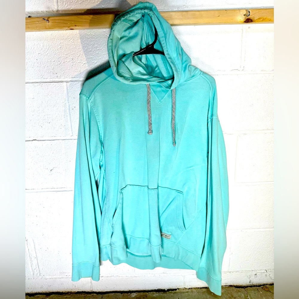 Eddie Bauer L Aqua Hoodie - Cozy and stylish for every season!